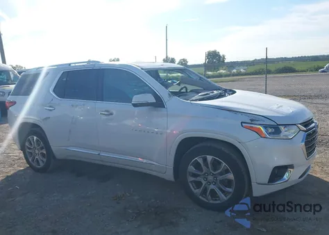 2020 Chevrolet Traverse Awd Premier z USA, uszkodzony, nr VIN 1GNEVKKW6LJ289119